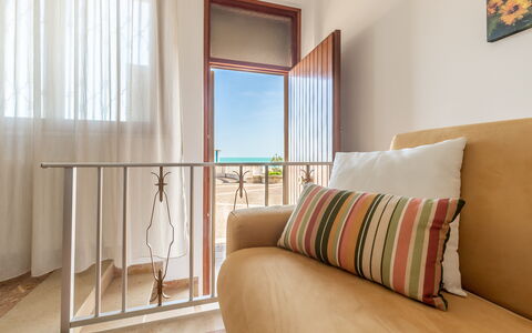 Casa Rivamare: Mobilia, Proprietà, Comfort, Costruzione, Cornice, Legna, Interior Design, Shade, Pavimentazione, Telaio Del Letto