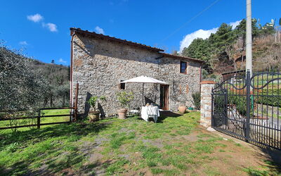 Il Cantuccio: Cielo, Nube, Pianta, Proprietà, Costruzione, Albero, Lotto, Area Rurale, Villetta, Erba