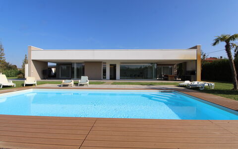 Stima Home, Padova, Pool, Ac: Piscina, Materiale Composito, Ricorrere, Shade, Eco Hotel, Landscaping, Estate, Design, Villa, Cortile