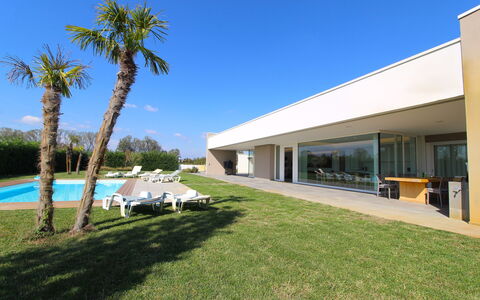 Stima Home, Padova, Pool, Ac: Estate, Shade, Landscaping, Prato, Villa, Hacienda, Cortile, Dimora, Piscina