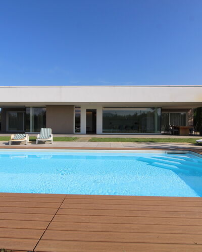 Stima Home, Padova, Pool, Ac: Piscina, Materiale Composito, Ricorrere, Shade, Eco Hotel, Landscaping, Estate, Design, Villa, Cortile