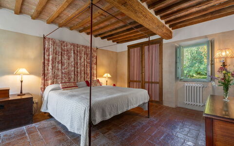 Casa Di Pietro In Vivo D'orcia, Pool: Parete, Camera Da Letto, Mobilia, Letto, Interior Design, Legna, Soffitto, Lenzuolo, Bedding, Pavimentazione