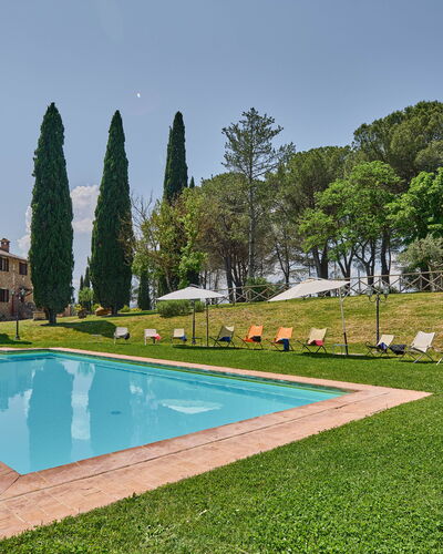 Villa Conte Jacopo: Acqua, Pianta, Cielo, Verde, Albero, Tempo Libero, Rettangolo, Paesaggio, Erba, Paesaggio Naturale