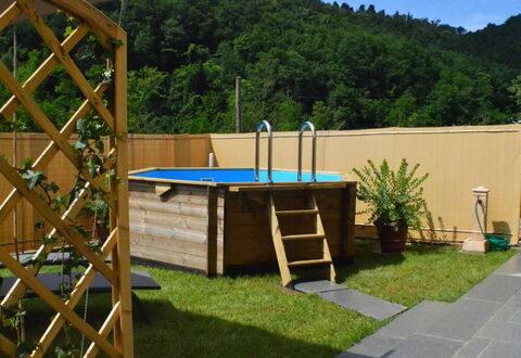 Casa Montebello: Pianta, Proprietà, Albero, Lotto, Legna, Shade, Cielo, Erba, Spazio Pubblico, Tempo Libero