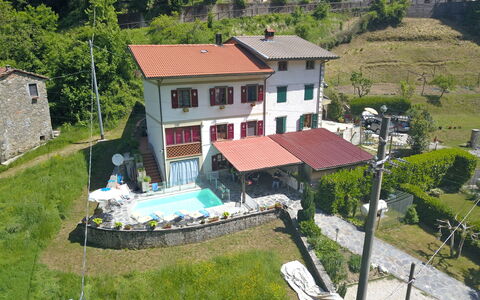 Villa La Rocca: Costruzione, Finestra, Casa, Urban Design, Albero, Tempo Libero, Paesaggio, Immobiliare, Area Rurale, Villetta