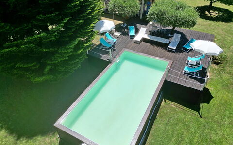 Villa L'antico Casale: Acqua, Pianta, Verde, Tavolo, Mobili Da Esterno, Piscina, Shade, Albero, Erba, Costruzione