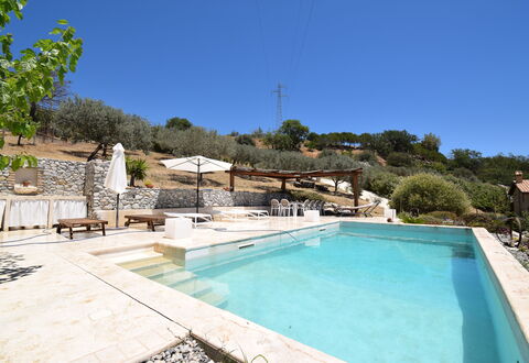 Villa Roccella Ionica, Sea View, a c: Acqua, Pianta, Cielo, Piscina, Costruzione, Albero, Mobili Da Esterno, Tempo Libero, Materiale Composito, Paesaggio