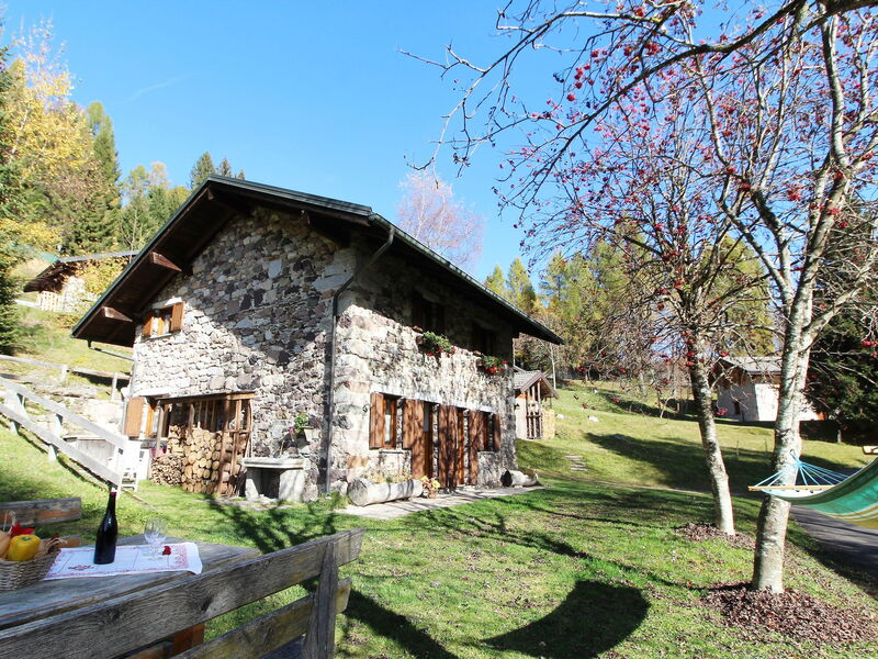Baita a Pieve Tesino Mountain And Lake