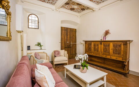 Rose's Palace: Mobilia, Proprietà, Pianta, Cornice, Costruzione, Tavolo, Comfort, Finestra, Interior Design, Pianta Della Casa