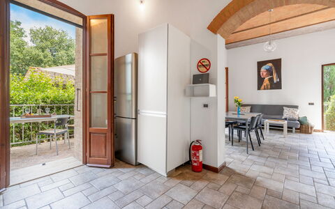 Torri 15 Holiday Home: Pianta, Proprietà, Costruzione, Pianta Della Casa, Legna, Porta, Interior Design, Cornice, Pavimento