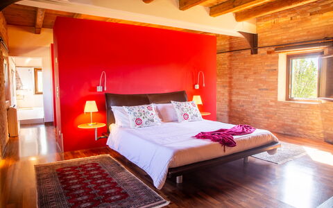 Villa Gelso: Mobilia, Proprietà, Costruzione, Comfort, Legna, Finestra, Interior Design, Architettura, Pavimento, Shade