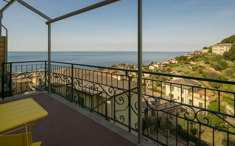 Pieve Ligure Seaside View, Wifi: Balcone, Mare, Costa, Appartamento, Oceano, Corrimano, Colonna, Portico, Recinzione, Ricorrere
