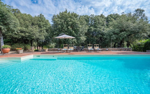 Santa Colomba House, Siena, Nature And Pool: Piscina, Ricorrere, Eco Hotel, Hacienda, Estate, Riflessione, Giochi D'Acqua, Landscaping, Villa, Reflecting Pool