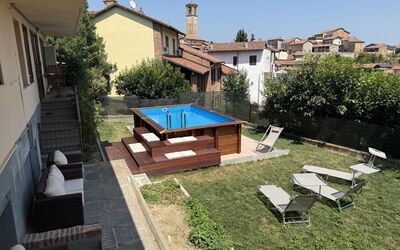 Castagnole Monferrato 200: Piscina, Materiale Composito, Tempo Libero, Backyard, Ricorrere, Mobili Da Esterno, Shade, Cortile, Design, Sedia
