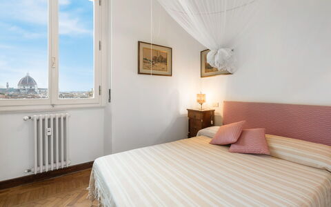 Orto Botanico Apartment With Terrace And Dome View: Mobilia, Proprietà, Costruzione, Comfort, Legna, Azzurro, Tessile, Finestra, Interior Design, Pavimento