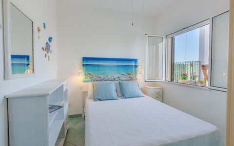 Casa Laura: Blu, Appartamento, Casa, Pavimento, Camera, Camera Da Letto, Bedding, Letto, Dipingere, Balcone