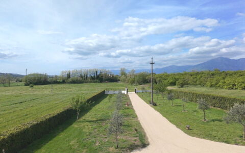 Villa Mariarosaria - Dimora Esclusiva con Piscina: Cielo, Verde, Erba, Paesaggio Naturale, Plain, Paesaggio, Pascolo, Lotto, Area Rurale, Agricoltura