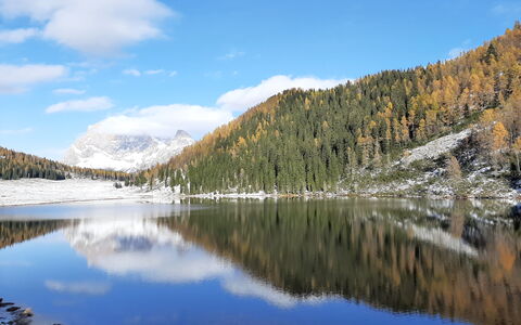 Baita Mountain View Pale San Martino: Acqua, Montagna, Tarn, Riflessione, Natura Selvaggia, Inverno, Lago, Banca, Catena Montuosa