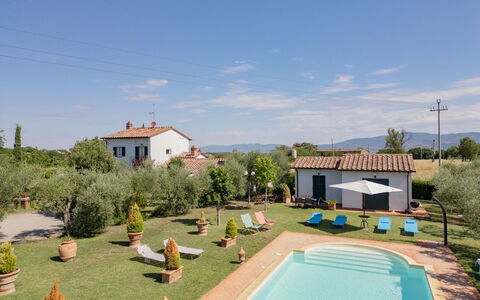 Villa Elena: Estate, Hacienda, Agriturismo, Prato, Piscina, Cortile, Villa, Backyard, Eco Hotel, Piantagione