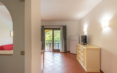 Apartments With Pool Country Village, Stintino: Interior Design, Soffitto, Pavimentazione, Pavimento, Camera, Color Legno, Latifoglie, Elettrodomestico, Cucina & Sala Da Pranzo Tavolo, Soggiorno