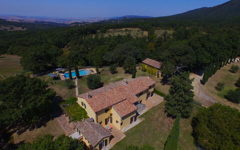 Villa Il Troscione: Casa, Plain, Casa, Paesaggio, Area Rurale, Lotto, Pascolo, Estate, Villetta, Insediamento Umano