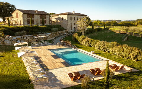 Le Volte, Borgo Campassini, Monteriggioni: Piscina, Lotto, Estate, Agriturismo, Ricorrere, Villa, Villetta, Mobili Da Esterno, Giardino, Landscaping