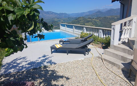 Villa dei Sogni: Blu, Piscina, Tempo Libero, Catena Montuosa, Mobili Da Esterno, Ricorrere, Eco Hotel, Shade, Cresta, Vacanza