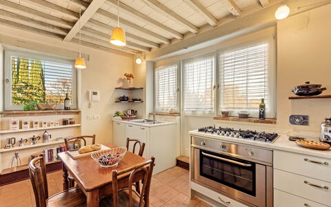 Terra Quercus: Cucina, Interior Design, Controsoffitto, Casa, Pavimentazione, Soffitto, Mobilia, Pavimento, Camera, Elettrodomestico Da Cucina