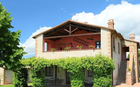 Podere dei Limoni: Arbusto, Casa, Casa, Villetta, Porta, Giardino, Agriturismo, Estate, Hacienda