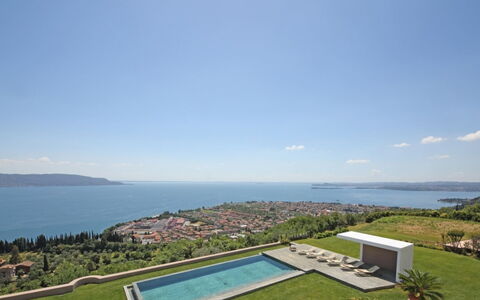Villa Garda: Costiera E Morfologie Oceanic, Mare, Costa, Oceano, Piscina, Estate, Ricorrere, Baia, Resort Citta '