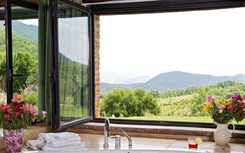 Villa Sibilla: Vaso Di Fiori, Eco Hotel, Bicchiere, Pianta Della Casa, Sedia, Shade, Terrazza, Balcone