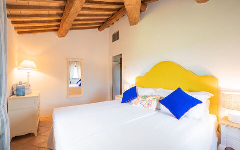 Villa Sibilla: Blu, Mobilia, Casa, Appartamento, Ricorrere, Biancheria, Piscina, Hotel, Letto, Sedia