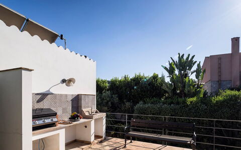 Villa dello Zingaro: Shade, Mobili Da Esterno, Balcone, Landscaping, Sedia, Cortile, Backyard
