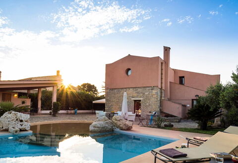 Villa dello Zingaro: Piscina, Ricorrere, Estate, Giochi D'Acqua, Hacienda, Villa, Eco Hotel, Landscaping, Terme, Dimora