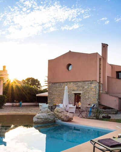 Villa dello Zingaro: Piscina, Ricorrere, Estate, Giochi D'Acqua, Hacienda, Villa, Eco Hotel, Landscaping, Terme, Dimora
