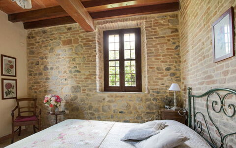 Cascina Arcangelo: Mobilia, Parete, Interior Design, Legna, Soffitto, Pavimentazione, Pavimento, Camera Da Letto, Camera, Letto