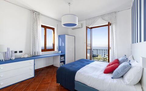 Villa Flora: Interior Design, Pavimento, Pavimentazione, Mobilia, Camera Da Letto, Camera, Appartamento, Mare, Casa, Letto