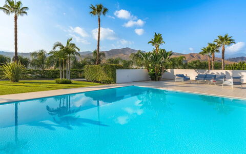 Villa Contemporanea: Blu, Piscina, Ricorrere, Eco Hotel, Tempo Libero, Shade, Tropici, Hotel, Sedia