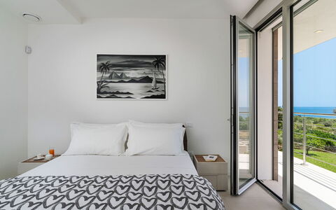 Villa Nina: Mobilia, Interior Design, Legna, Pavimento, Pavimentazione, Letto, Camera Da Letto, Camera, Casa, Soffitto