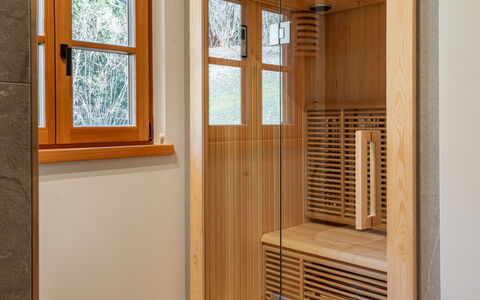 Baita Piciola: Pavimentazione, Legna, Pavimento, Interior Design, Soffitto, Camera, Color Legno, Pavimento In Legno, Latifoglie, Idraulico
