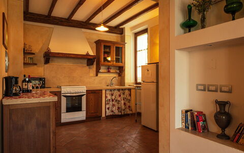 Il Roseto: Mobilia, Interior Design, Pavimentazione, Cucina, Legna, Cabinetry, Controsoffitto, Soffitto, Pavimento, Lampada