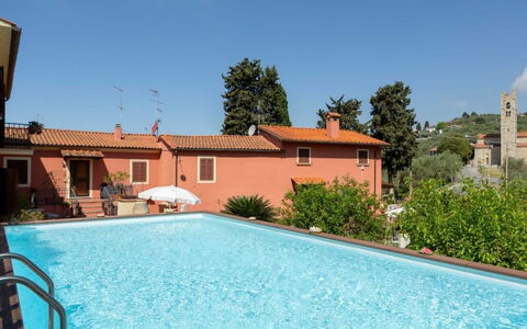 Casale La Pieve: Piscina, Zona Residenziale, Insediamento Umano, Ricorrere, Mobili Da Esterno, Hacienda, Estate, Eco Hotel, Terme, Villa