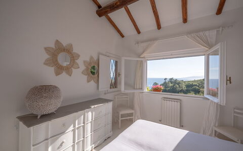 Villa Argentina: Camera Da Letto, Mobilia, Letto, Interior Design, Bedding, Lenzuolo, Tessile, Biancheria, Pavimento, Soffitto