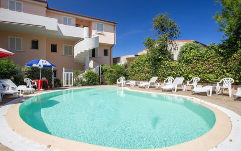 Badesi 10: Piscina, Ricorrere, Mobili Da Esterno, Hotel, Ombrello, Resort Citta ', Lettino, Villa, Boutique Hotel