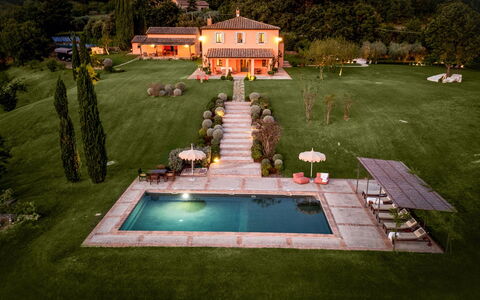 Casalberna: Estate, Giardino, Piscina, Prato, Dimora, Landscaping, Villa, Parco, Hacienda, Cortile