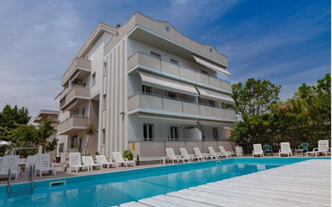 Marconi Seaside Residence, Pool, Wifi, Abruzzo: Appartamento, Condominio, Balcone, Hotel, Villa