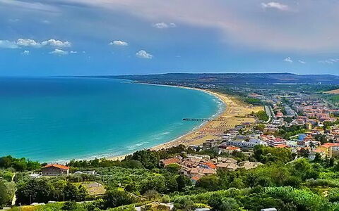 Residence Near The Sea - Abruzzo: Blu, Corpo D'Acqua, Costa, Orizzonte, Costiera E Morfologie Oceanic, Mare, Spiaggia, Oceano, Riva, Baia