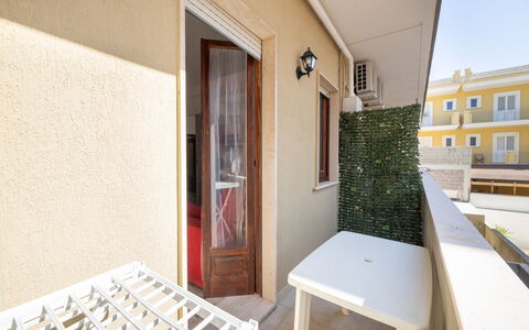 Gallipoli Apartment Ac, Seaside: Legna, Pavimento, Pavimentazione, Color Legno, Balcone, Piastrella