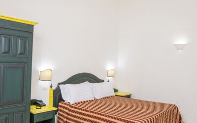 Alloggio:&nbsp;Golden Apartment, Ac, Wifi