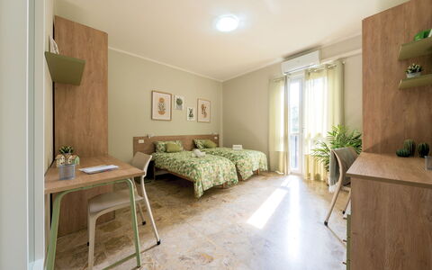 Lory House: Mobilia, Interior Design, Letto, Camera Da Letto, Parete, Pavimentazione, Pavimento, Legna, Soffitto, Camera